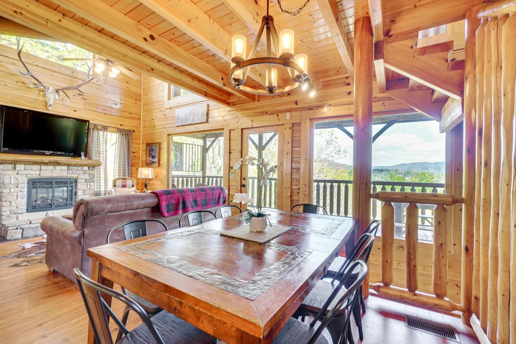 Mountain Dreams Cabin Hot Tub, Sauna And Views! Sevierville Exterior photo