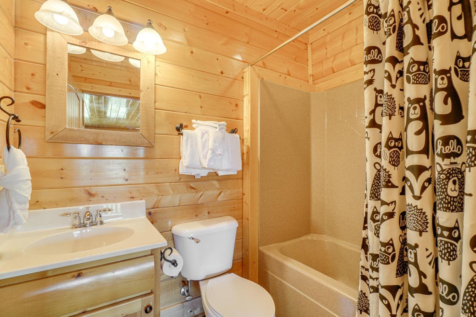 Mountain Dreams Cabin Hot Tub, Sauna And Views! Sevierville Exterior photo